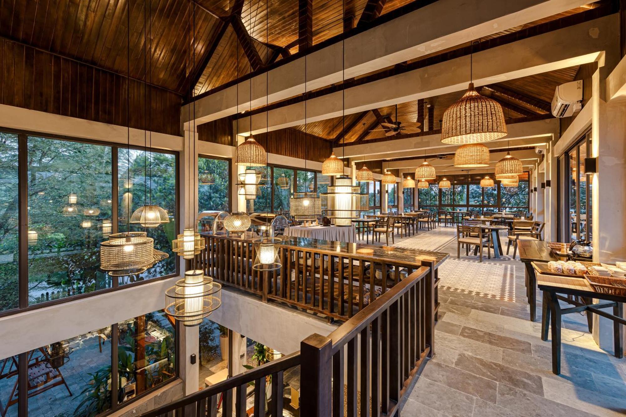 Coco Island Villa & Hotel นิญบิ่ญ ภายนอก รูปภาพ