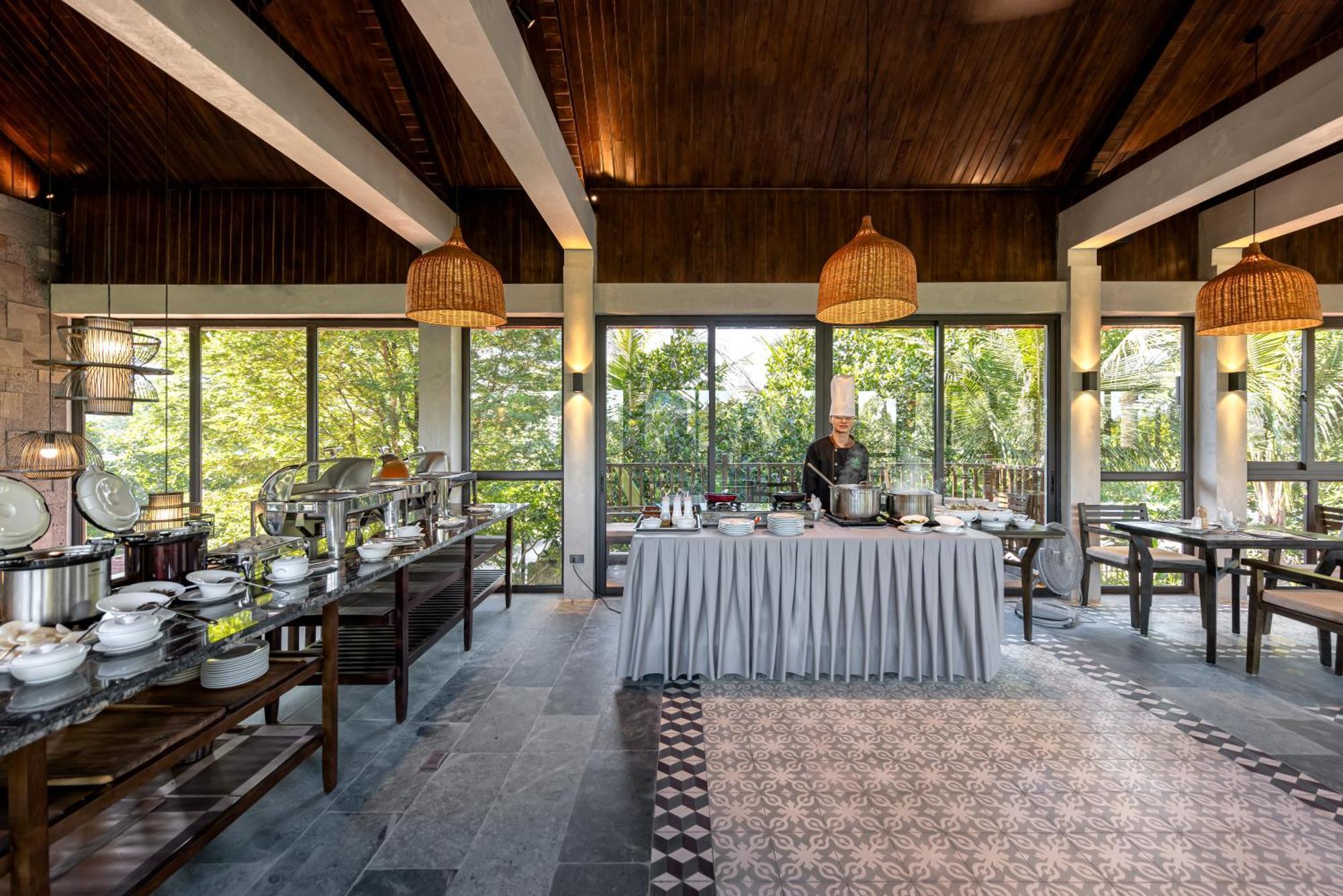 Coco Island Villa & Hotel นิญบิ่ญ ภายนอก รูปภาพ
